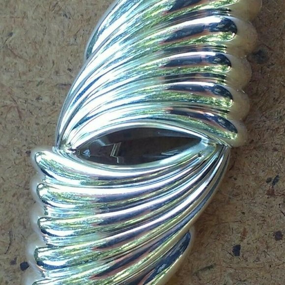 Christian Dior Sterling Silver Modernist Brooch - Picture 2 of 4